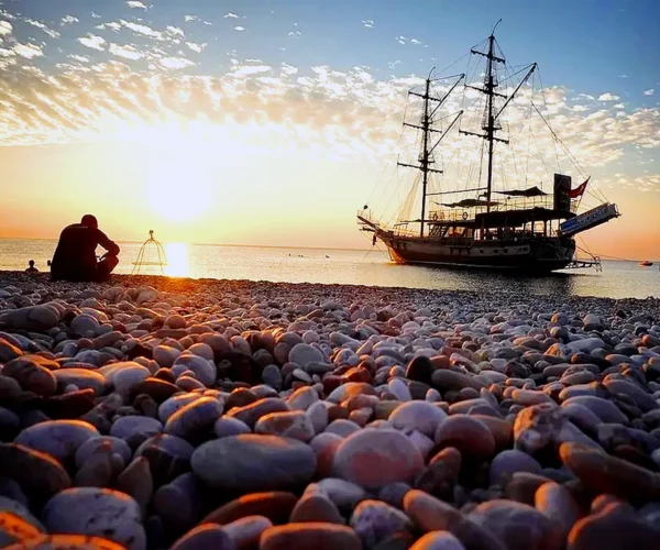 Голубая Лагуна на закате — Огни Химеры