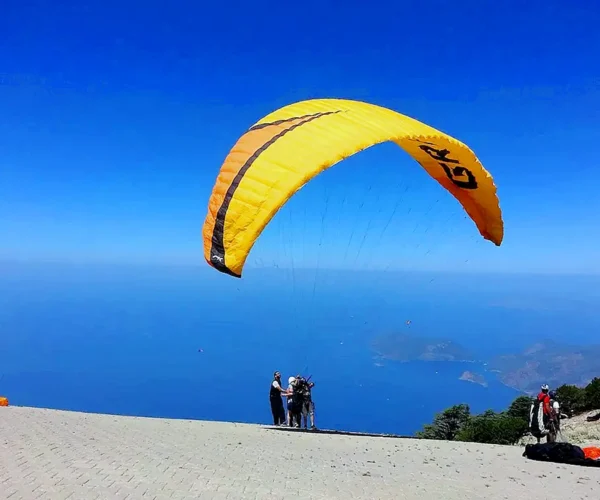 Параглайдинг в Адрасане — Яркие эмоции
