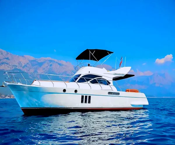 Морские прогулки на — частной Яхте в Кемере