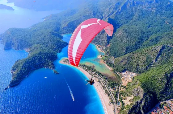 Параглайдинг — в Олюденизе с яркими эмоциями