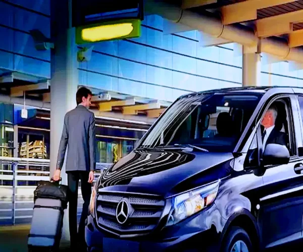 Трансфер из Кемера — в Аэропорт Анталии