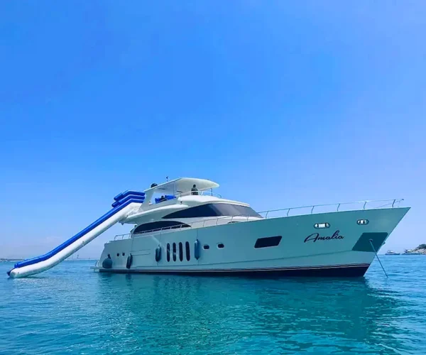 Морские прогулки — на Яхте в Кемере