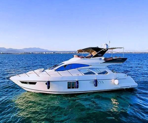 Индивидуальные прогулки на VIP Яхте — в Анталии