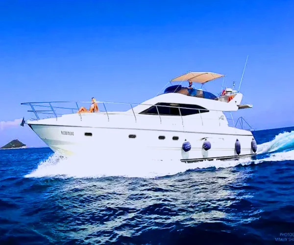 Аренда VIP Яхты — в Анталии море эмоций